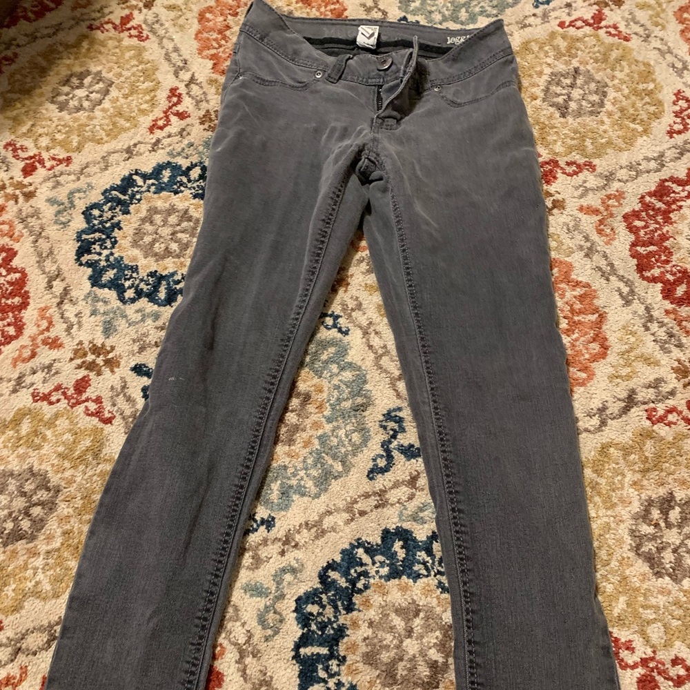 gray jeans, size 0, good condition, nice material